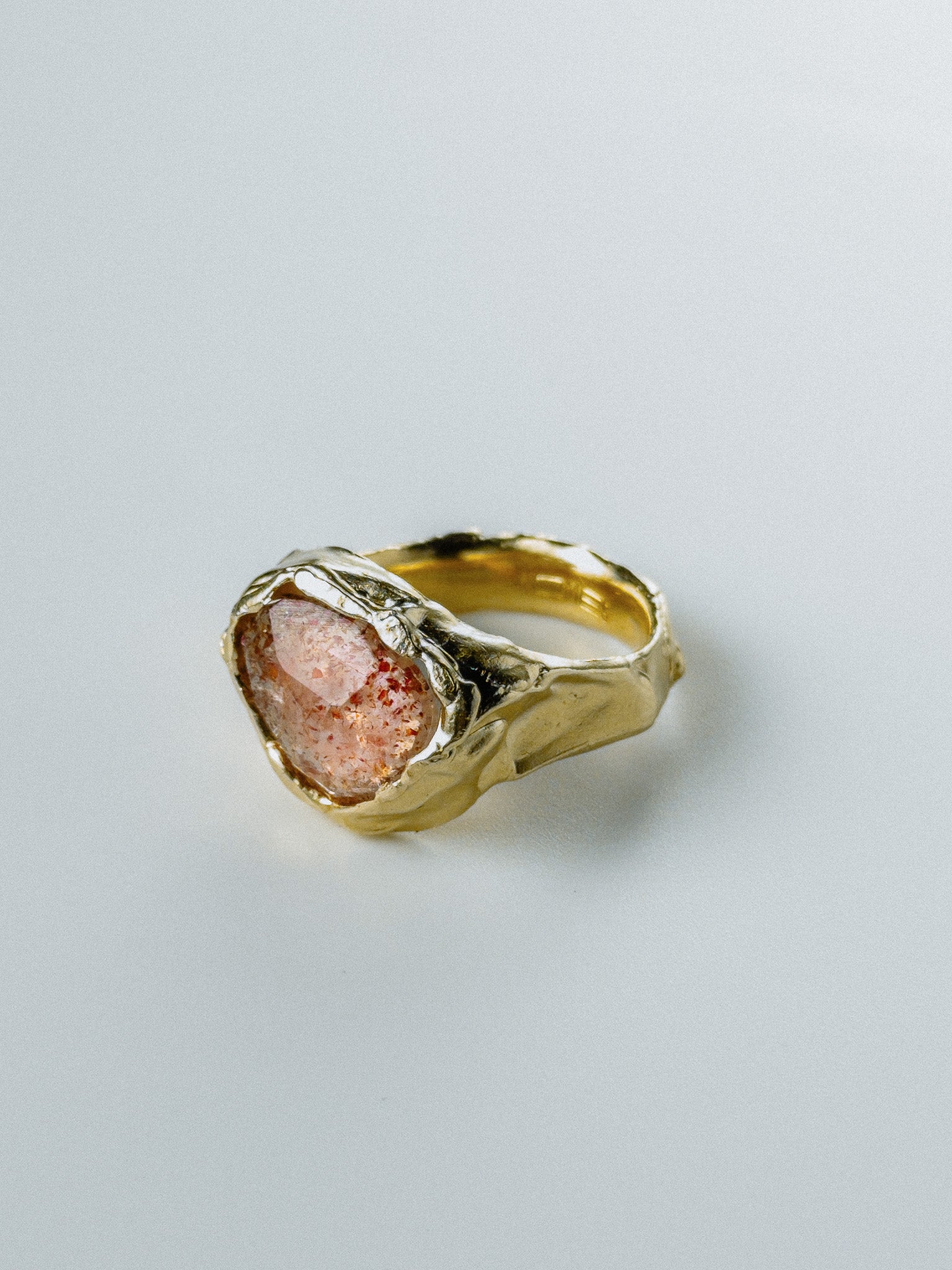 Gold Sunstone N°130 🄼