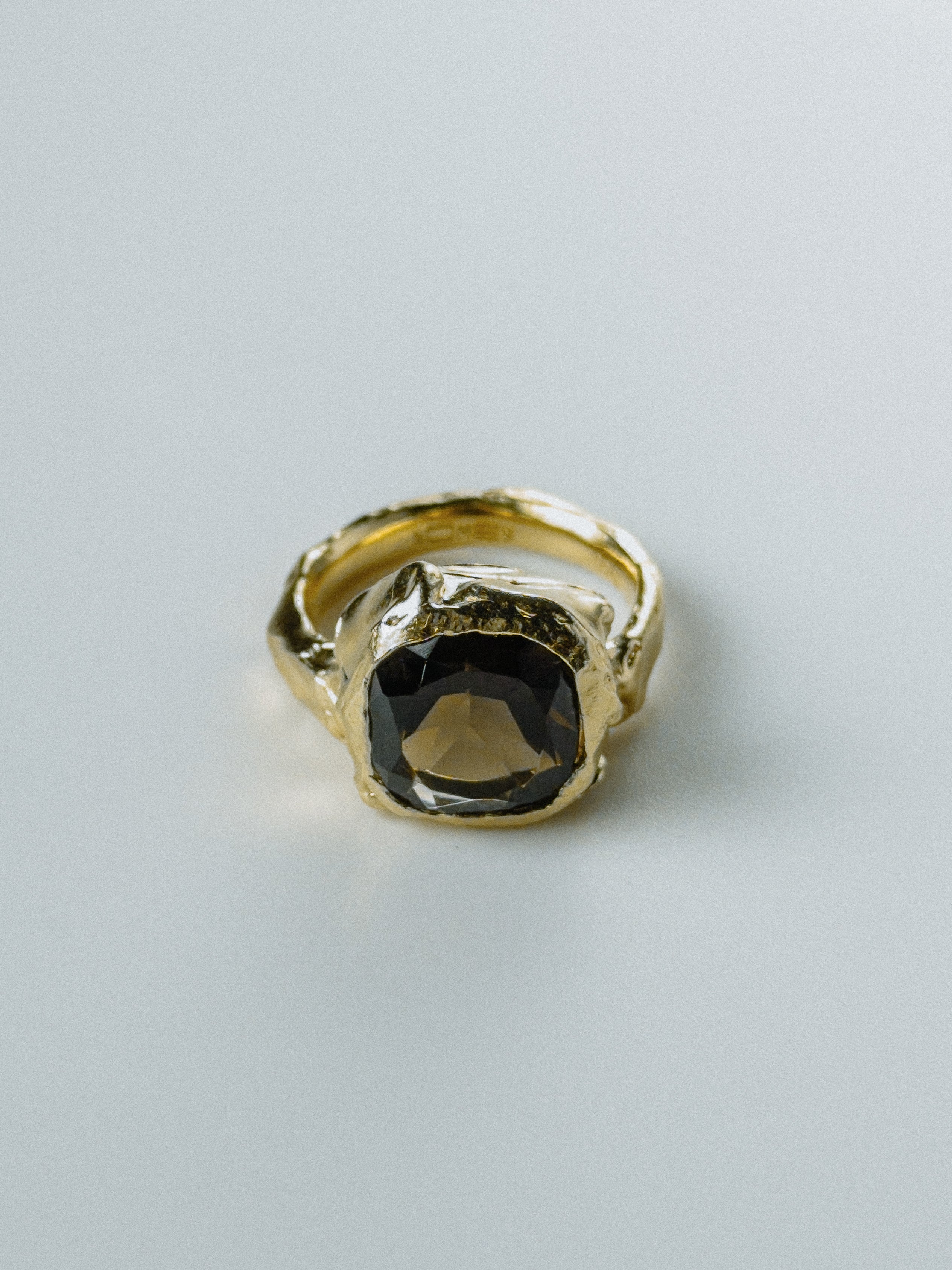 Gold Smoky Quartz N°175 🄼