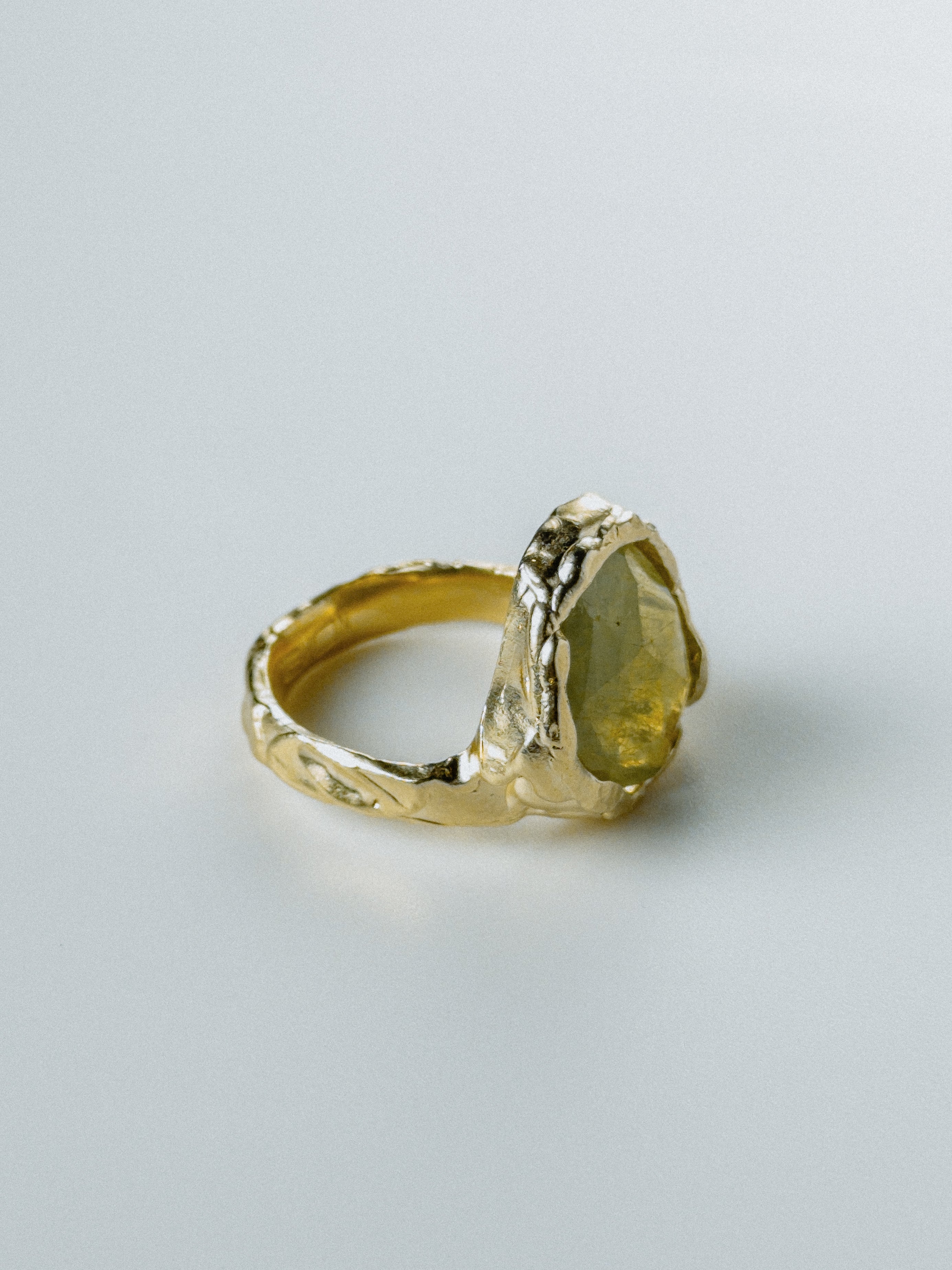 Gold Green Sapphire N°114 🄼