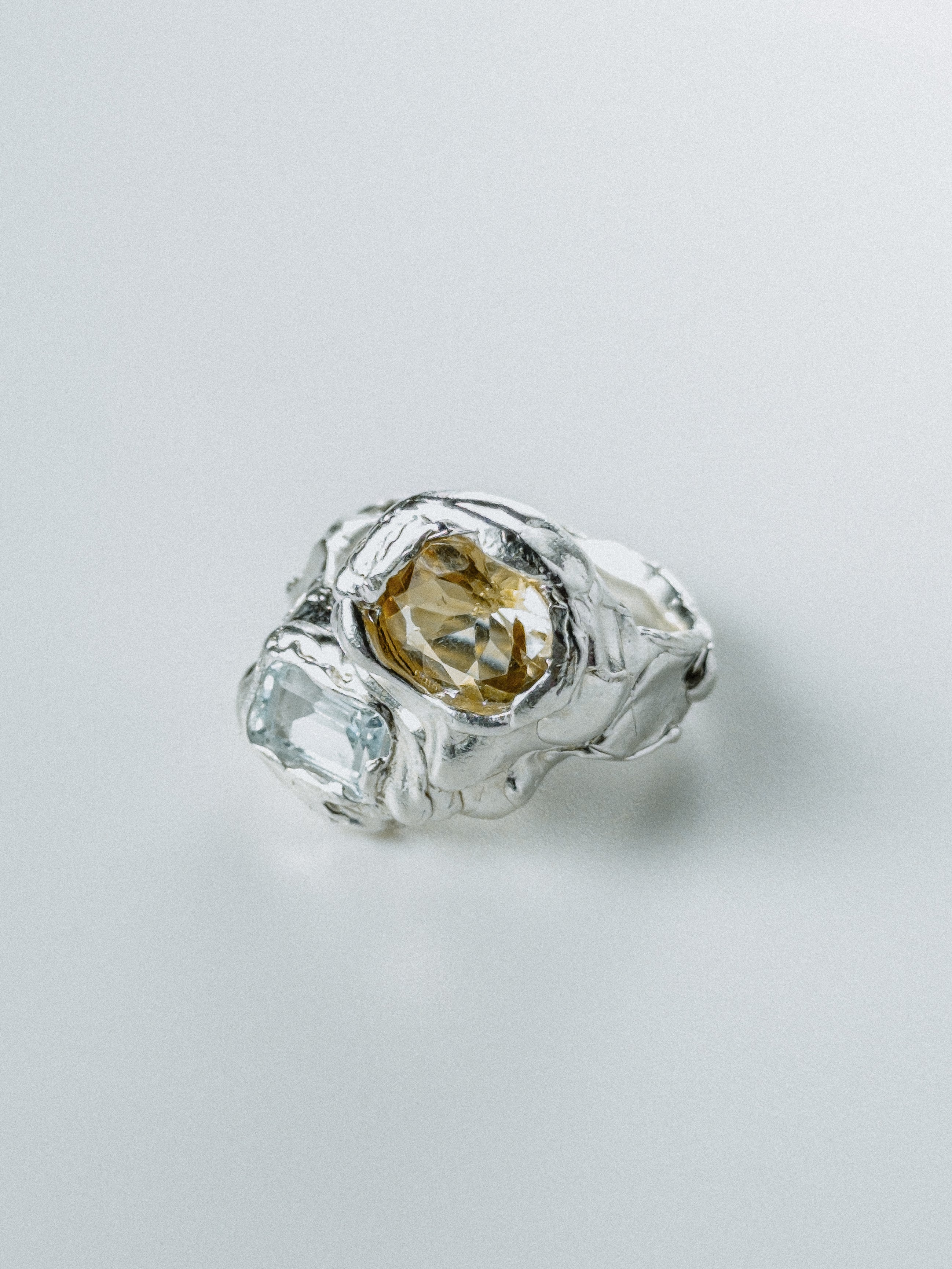 Silver Citrine N°148 🄻