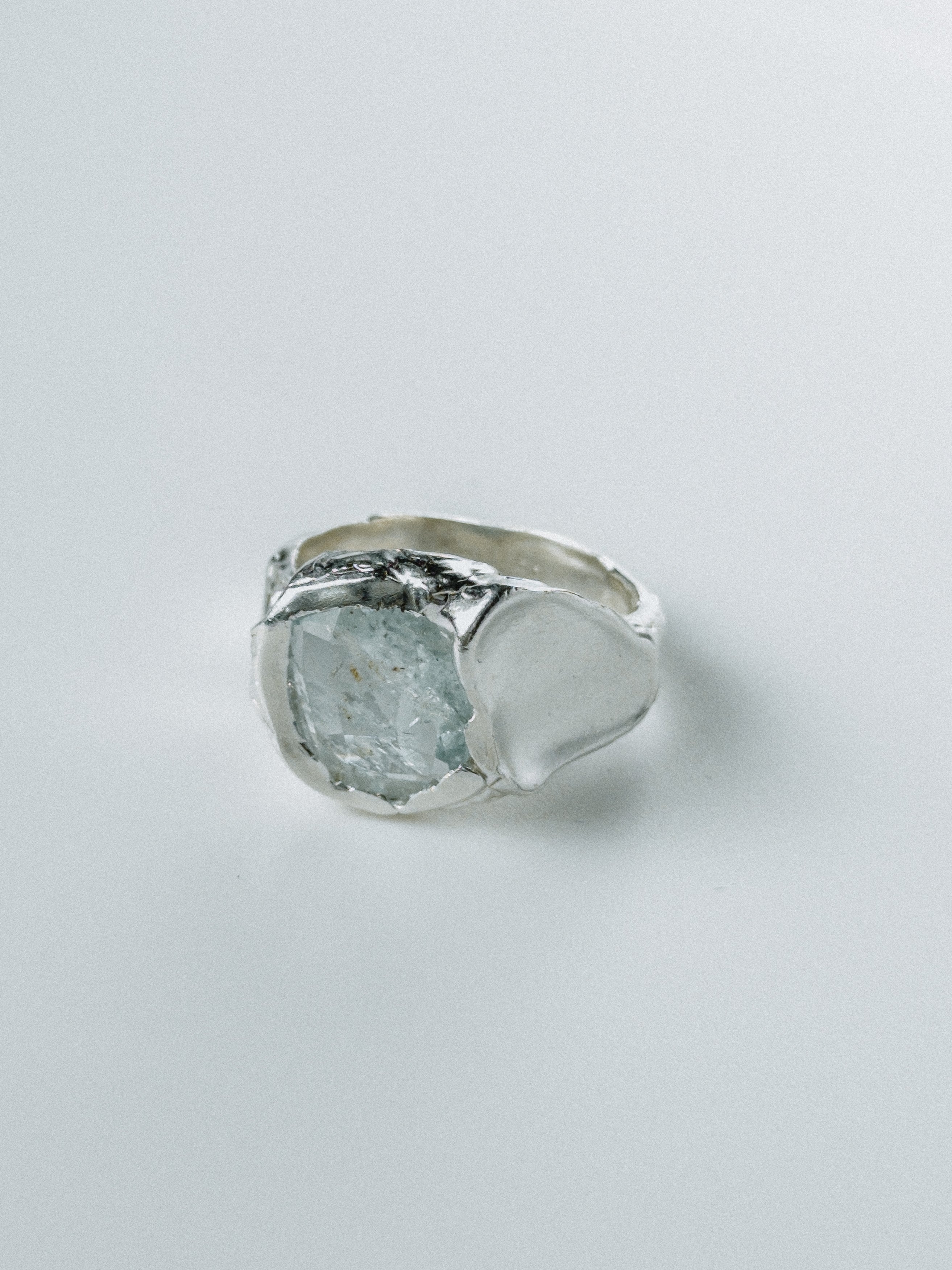 Silver Aquamarine N°106 🄼