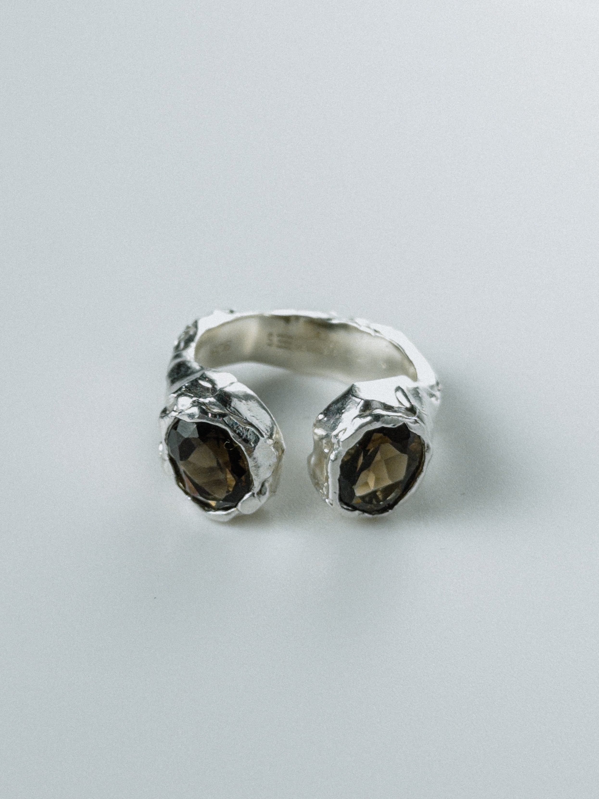 Silver Smoky Quartz N°169 🅂