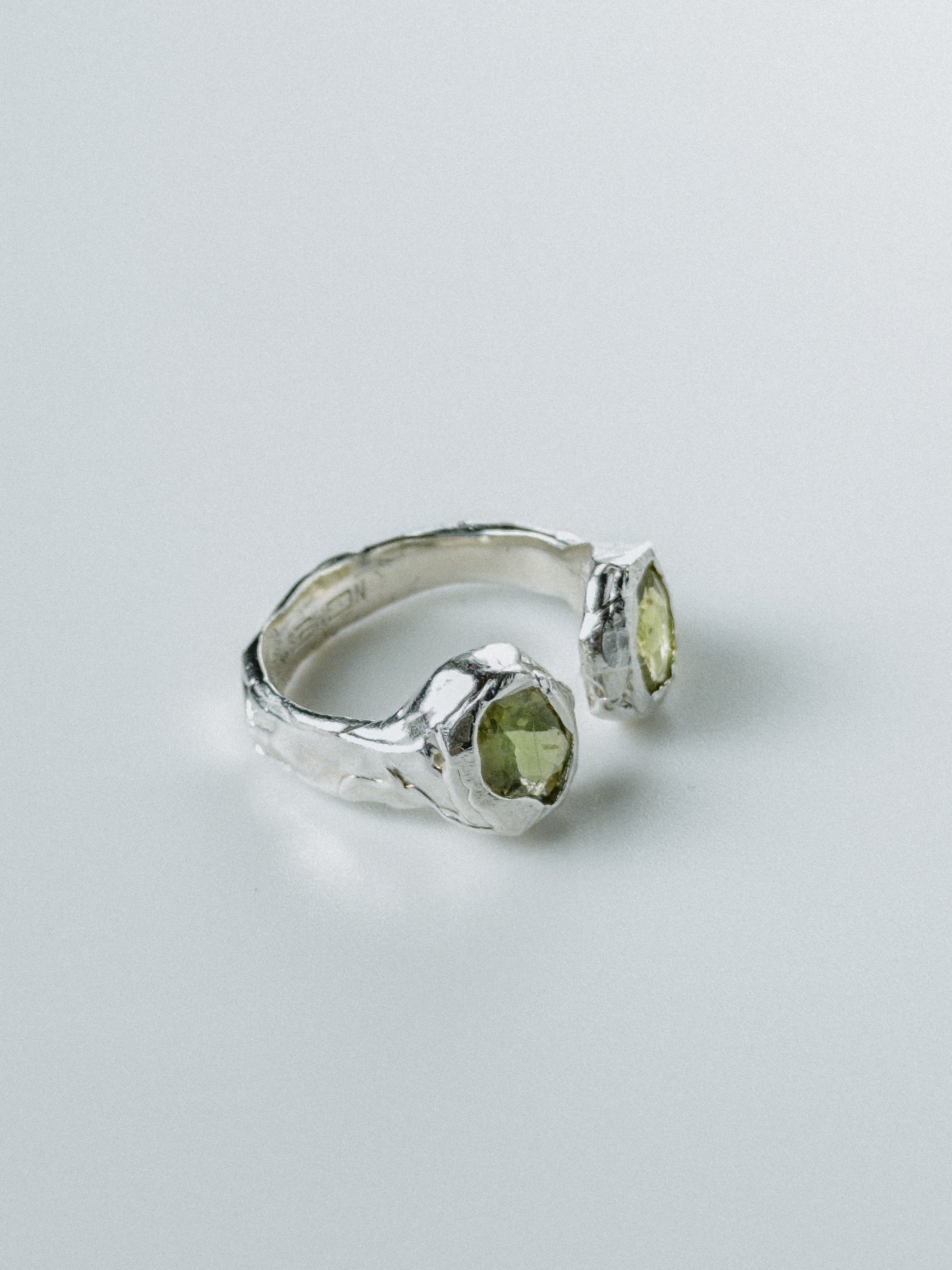Silver Peridot N°181 🅂