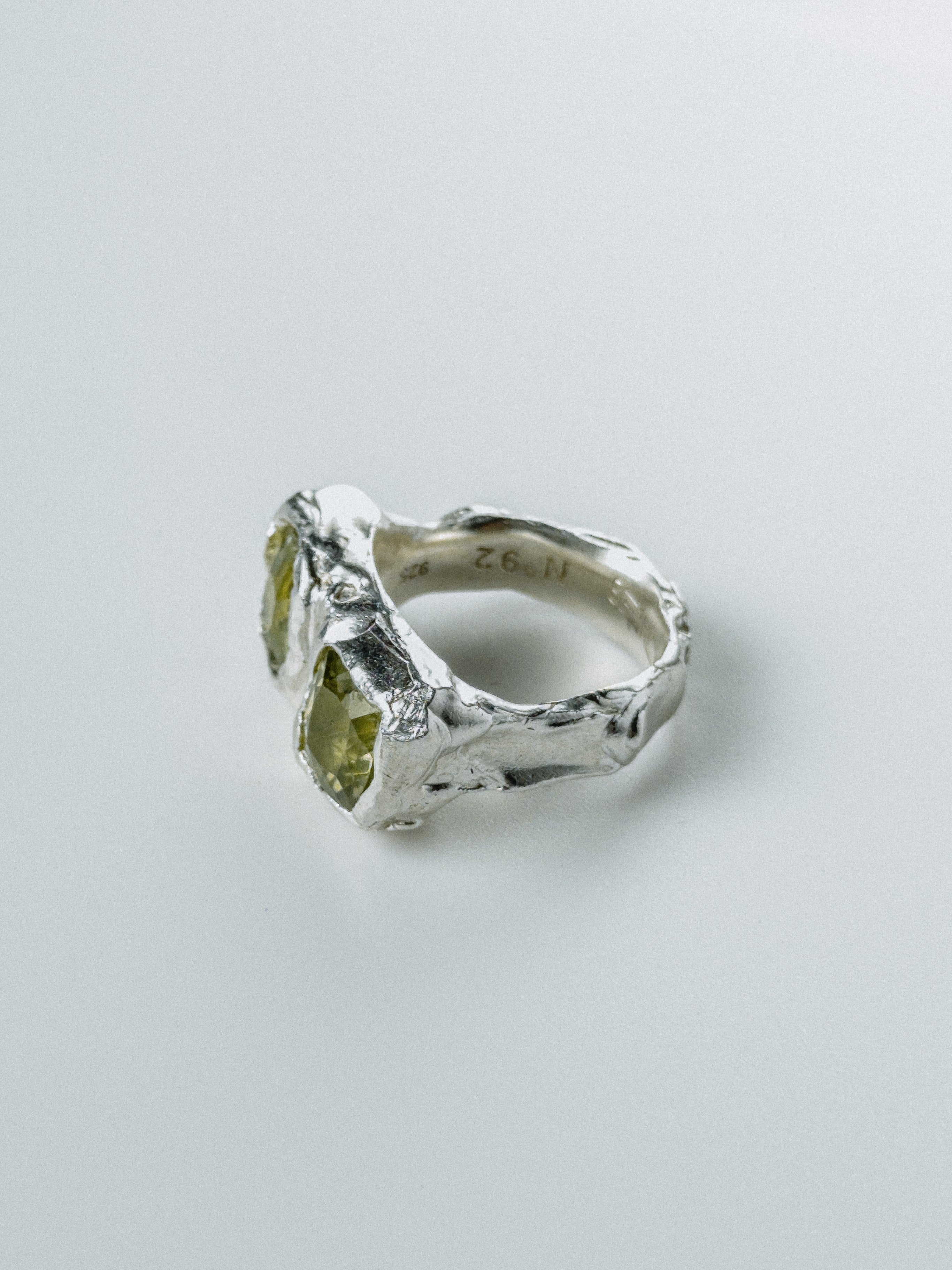 Silver Peridot N°92 🄼