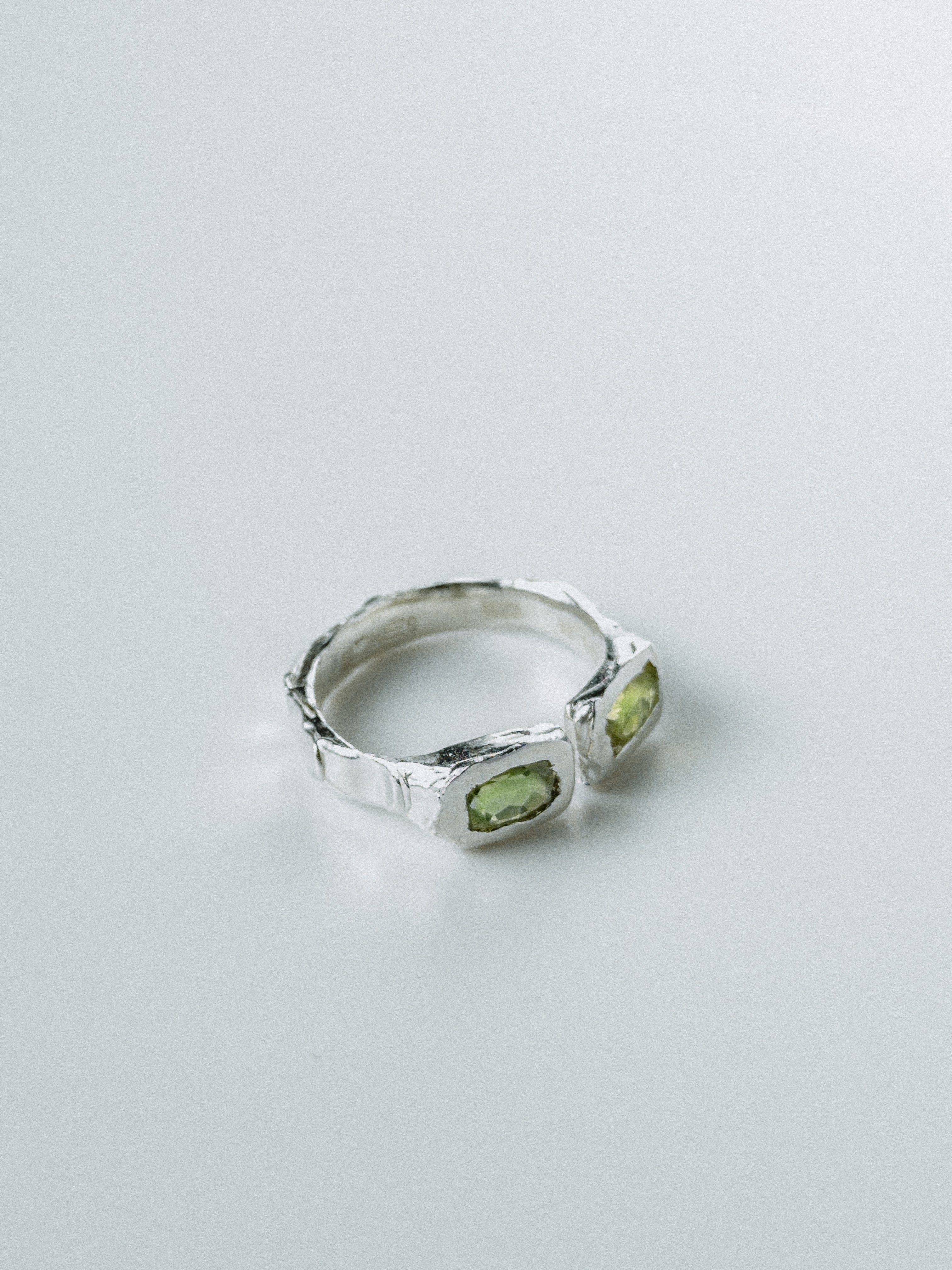 Silver Peridot N°147 🅂