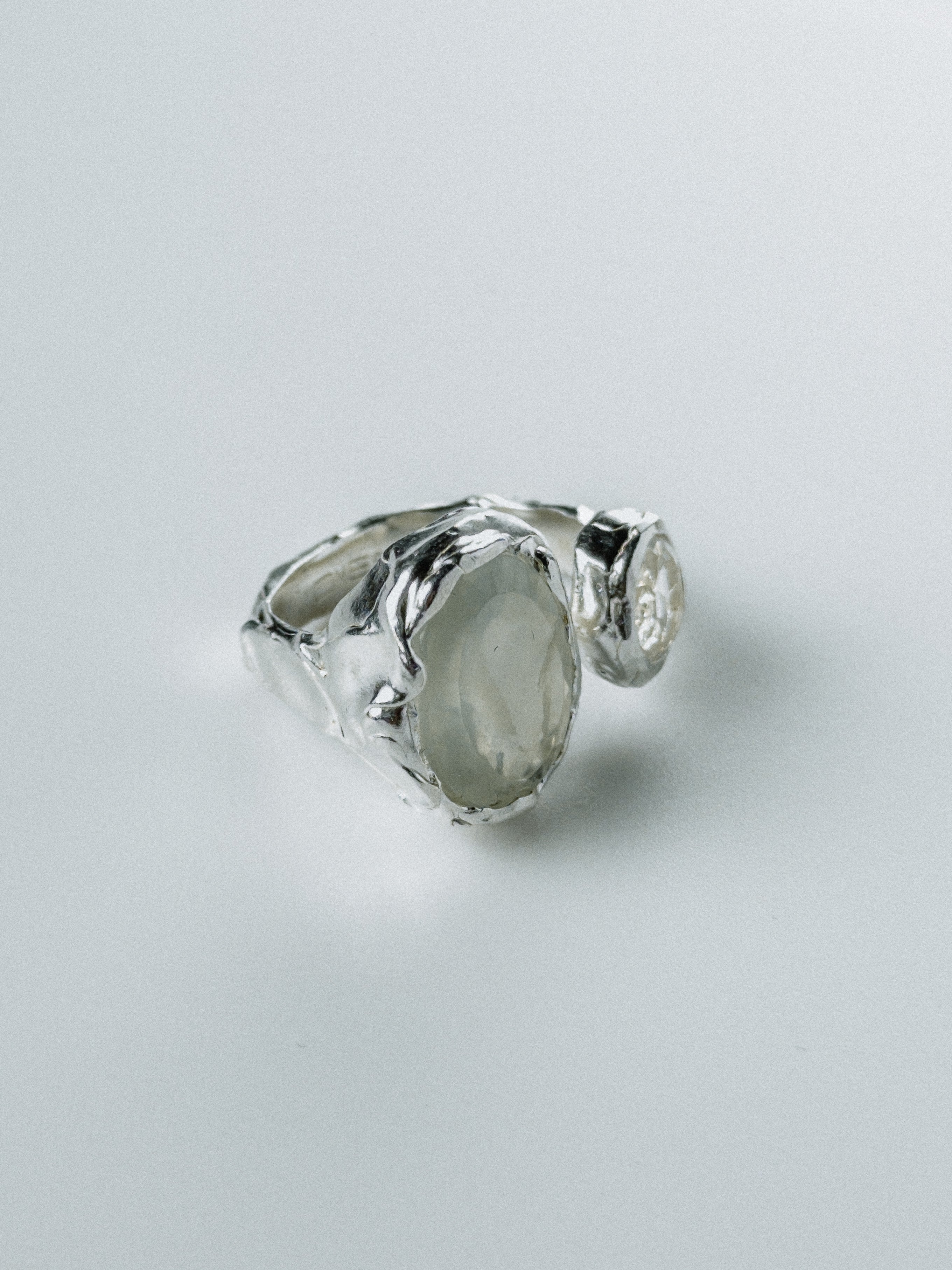 Silver Prehnite N°115 🄼