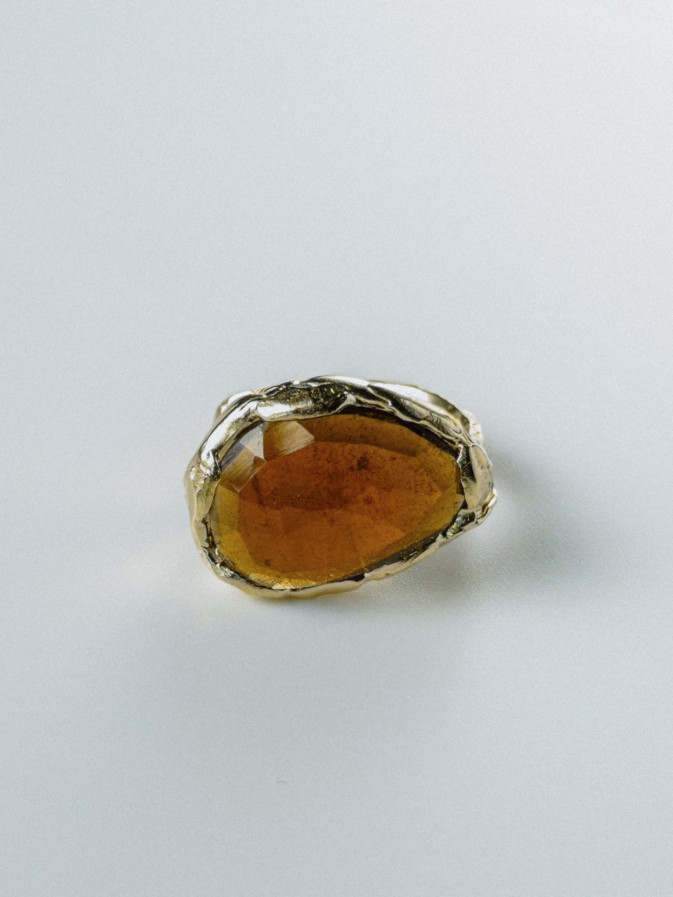 Gold Hessonite N°192 🄼