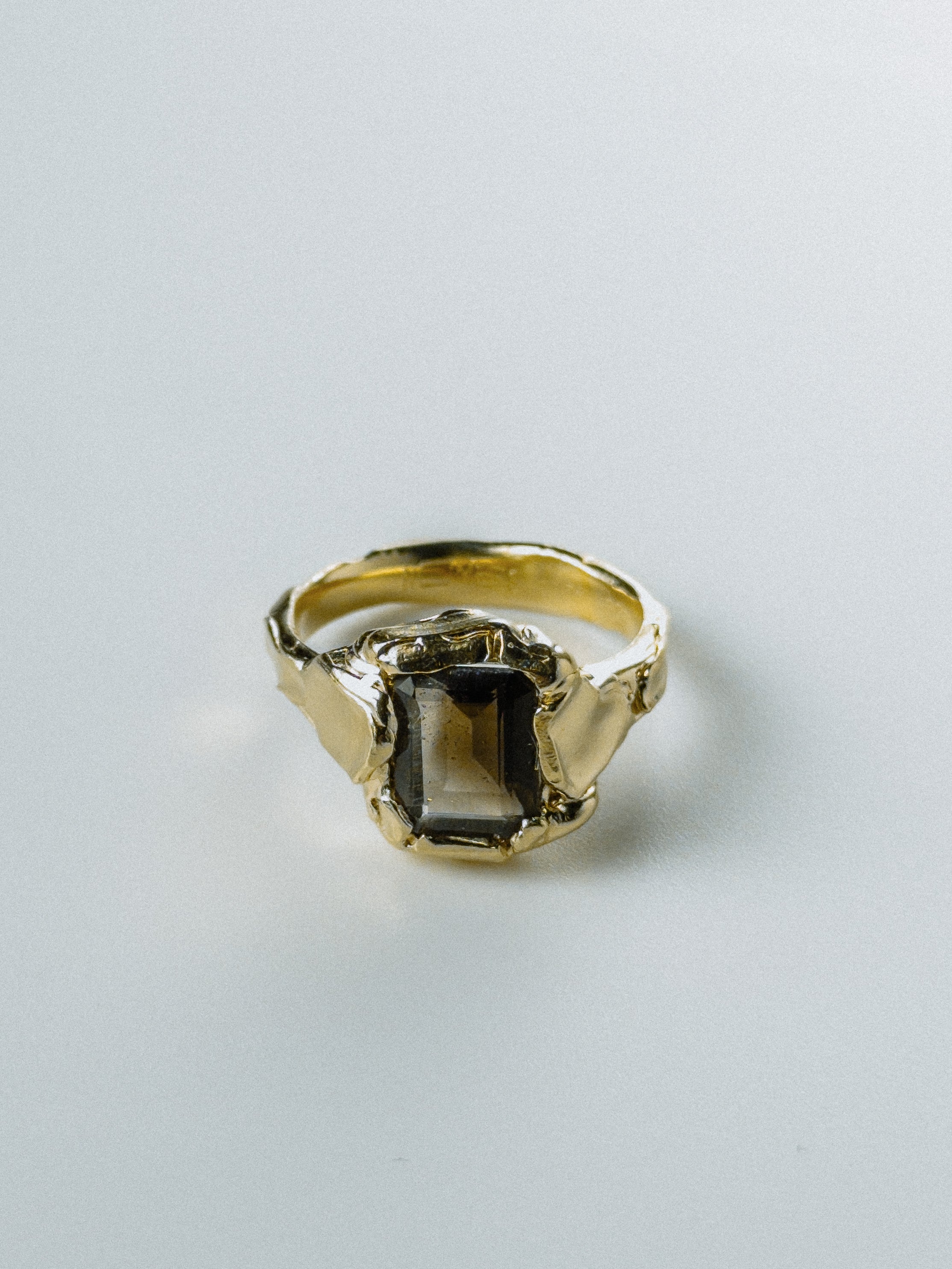 Gold Smoky Quartz N°134 🅂