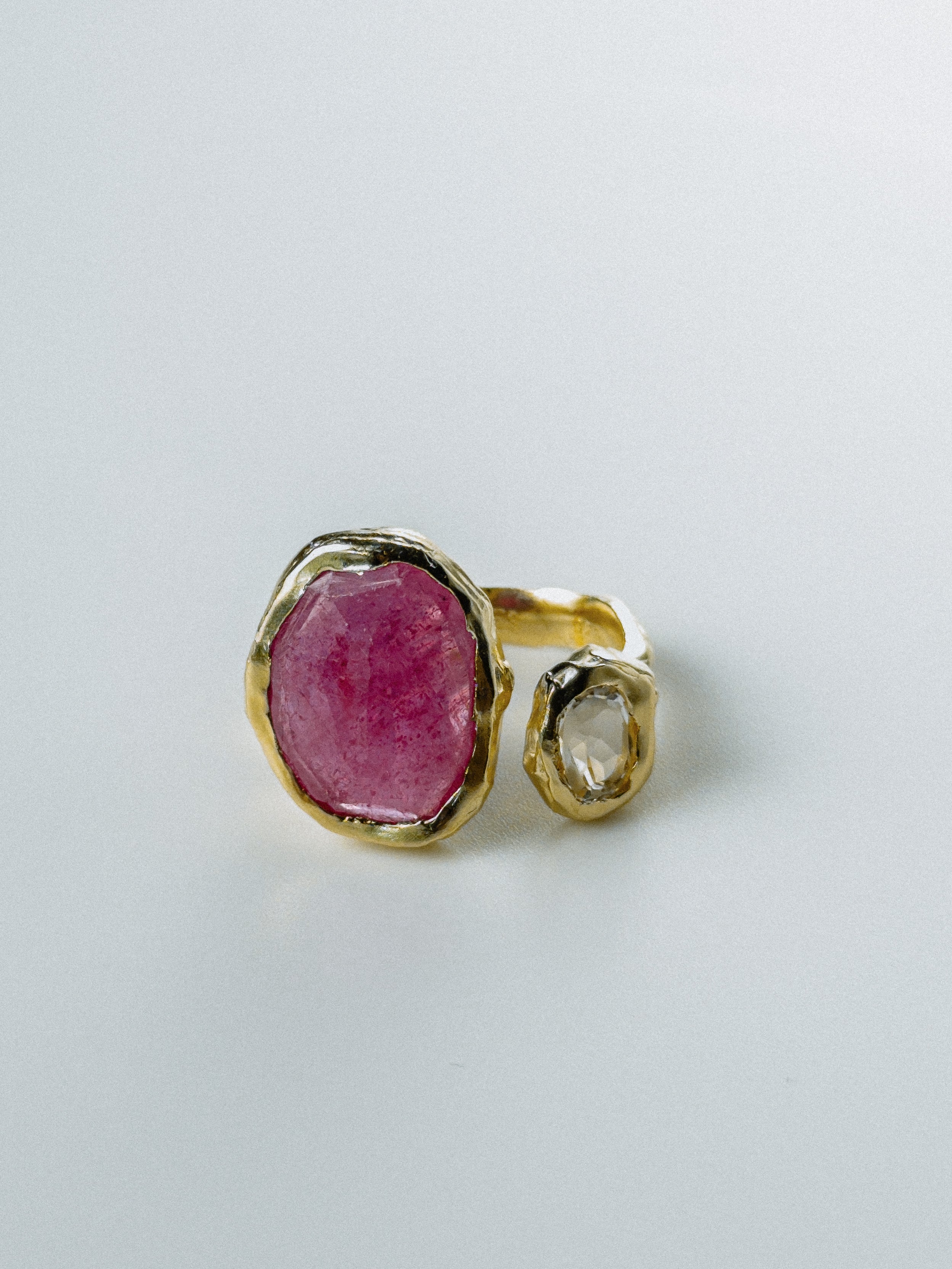 Gold Pink Sapphire N°90 🄼