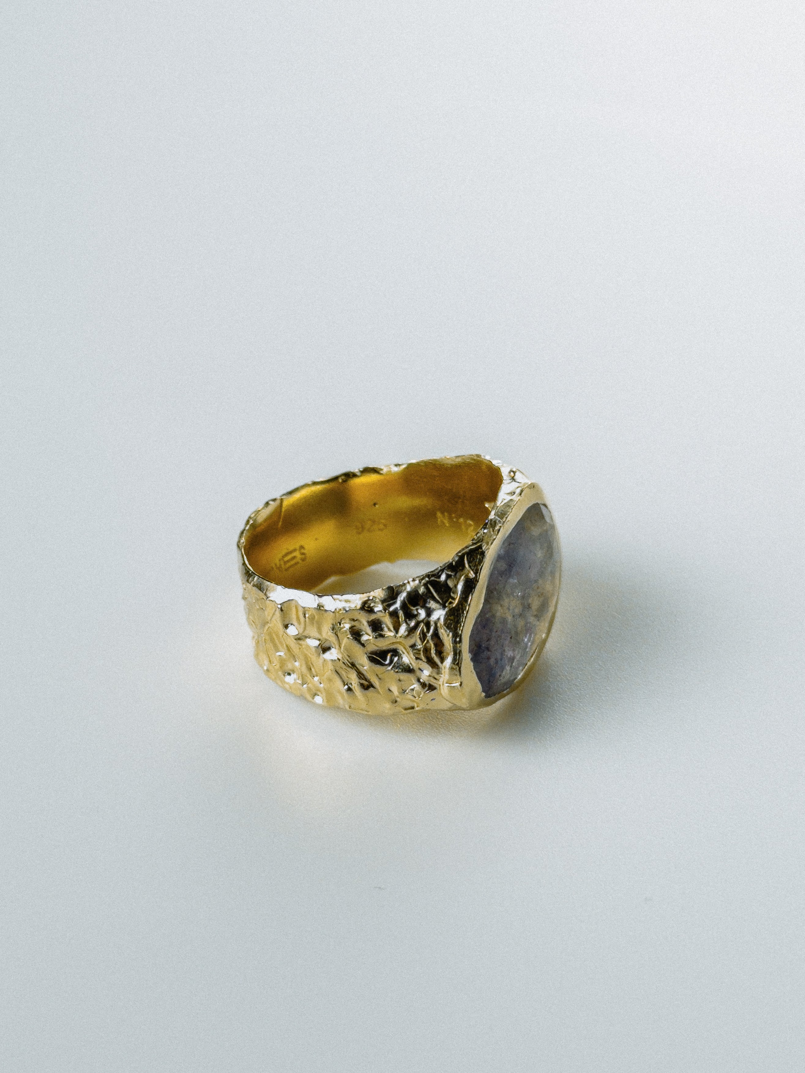 Gold Amethyst N°124 🄼