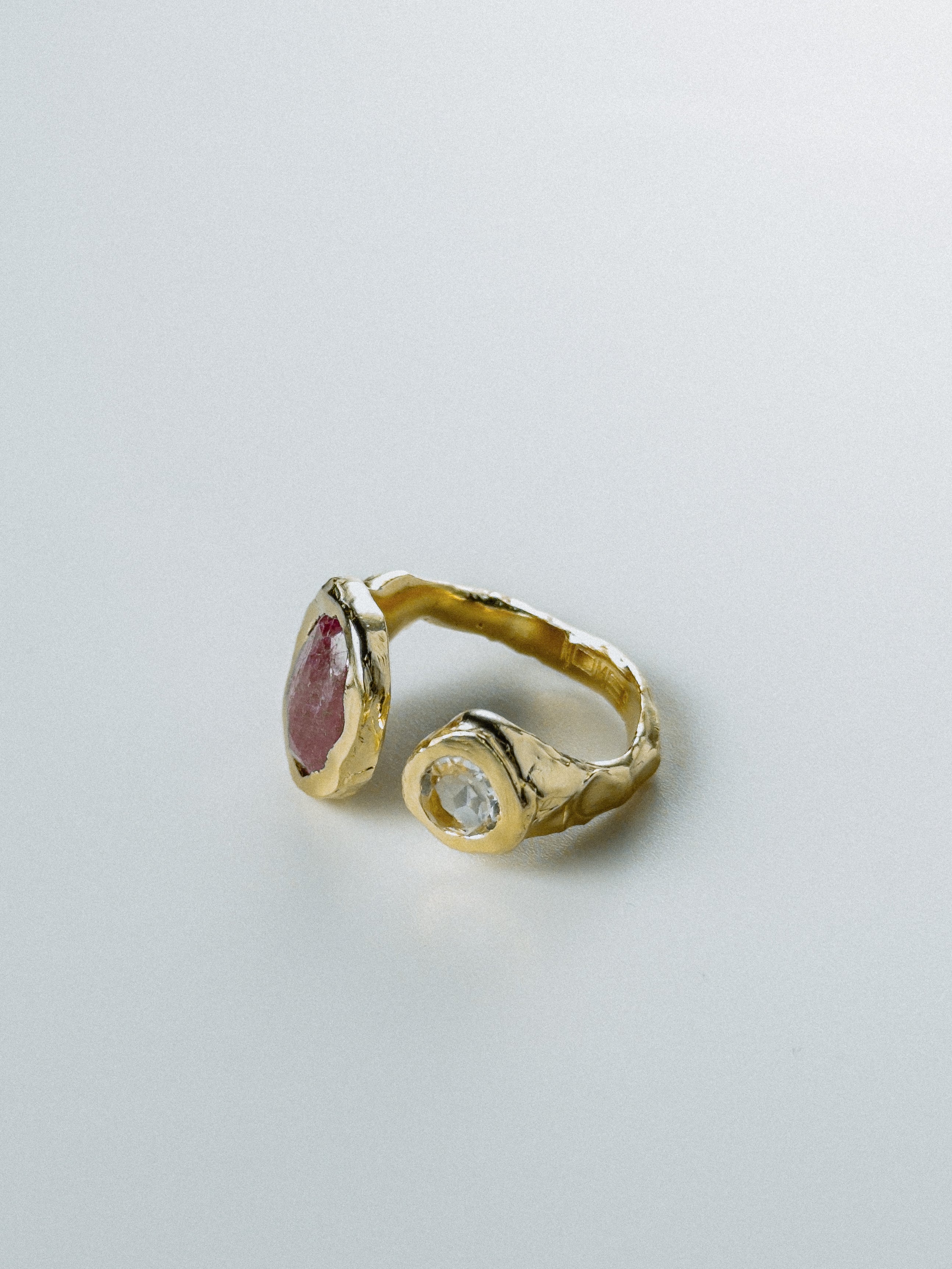 Gold Pink Sapphire N°122 🅂