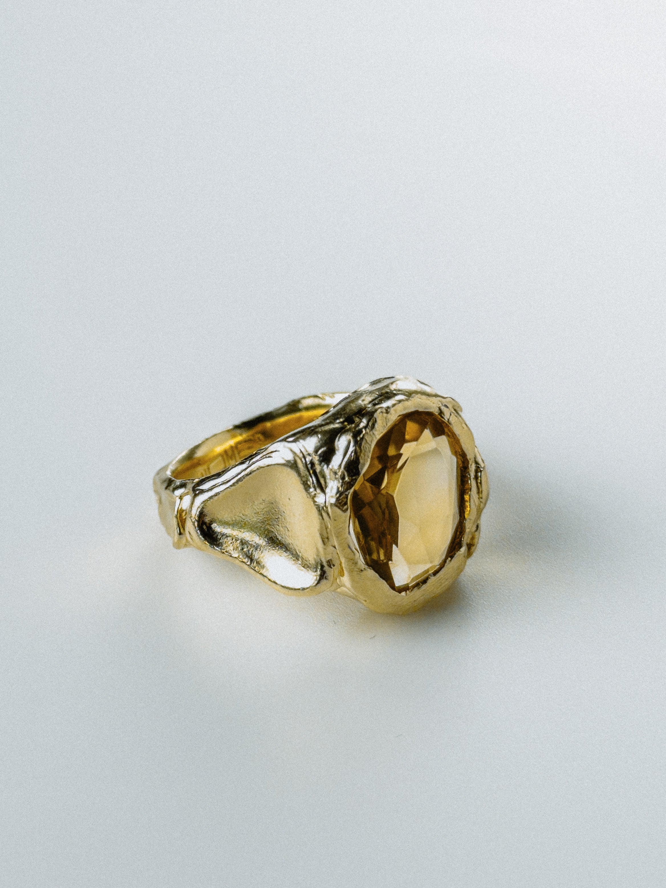 Gold Citrine N°135 🄻