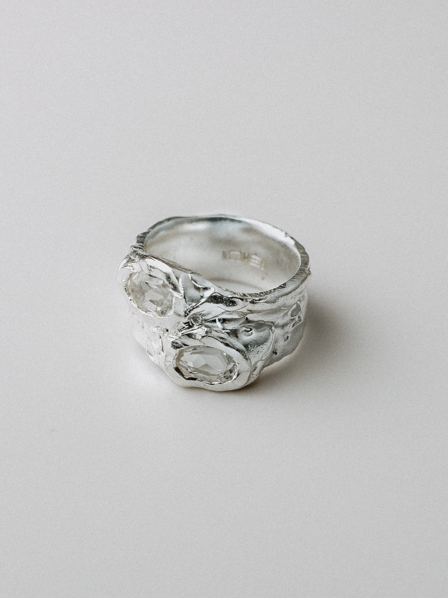RING N°217