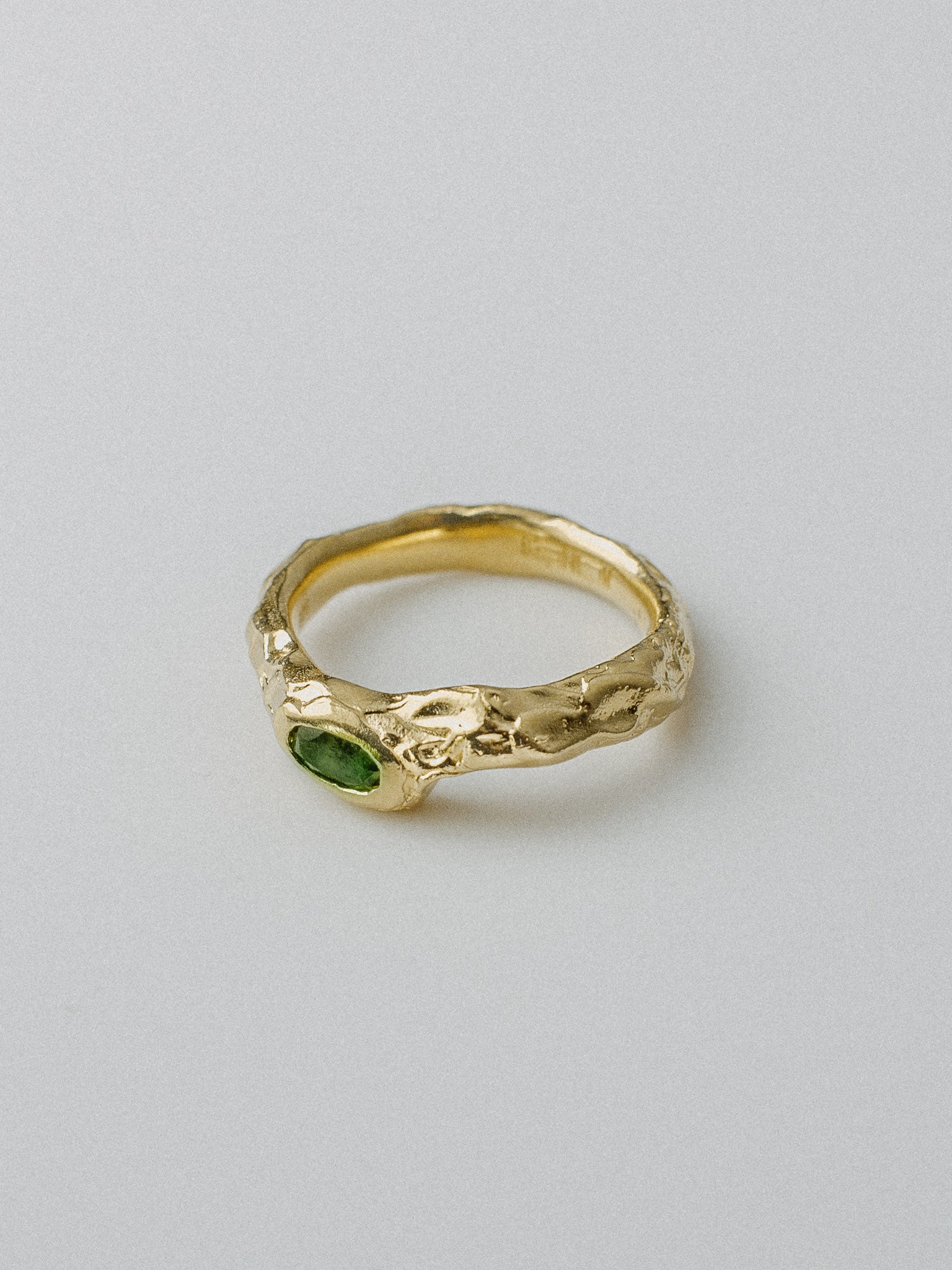 RING N°210