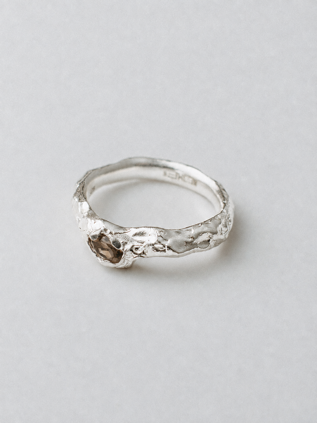 Vanya (Anora pair)